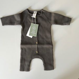 H&M Newborn organic cotton grey romper